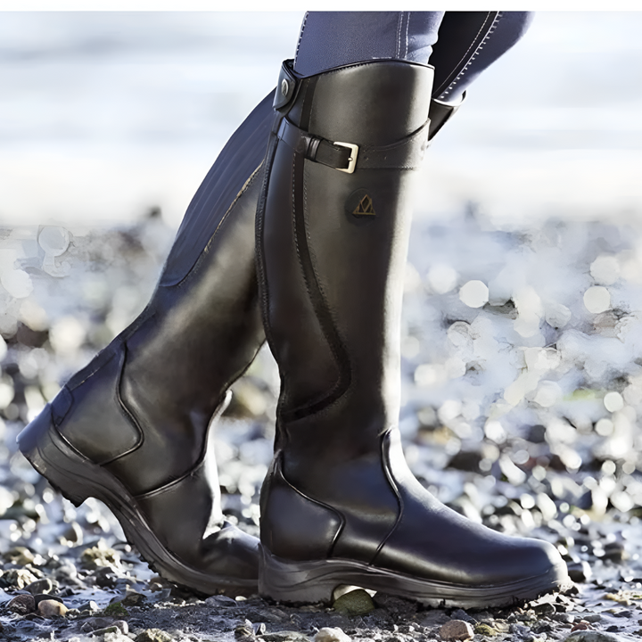 Women's cozy waterproof boots, designed for comfort & all-weather protection in fall and winter.