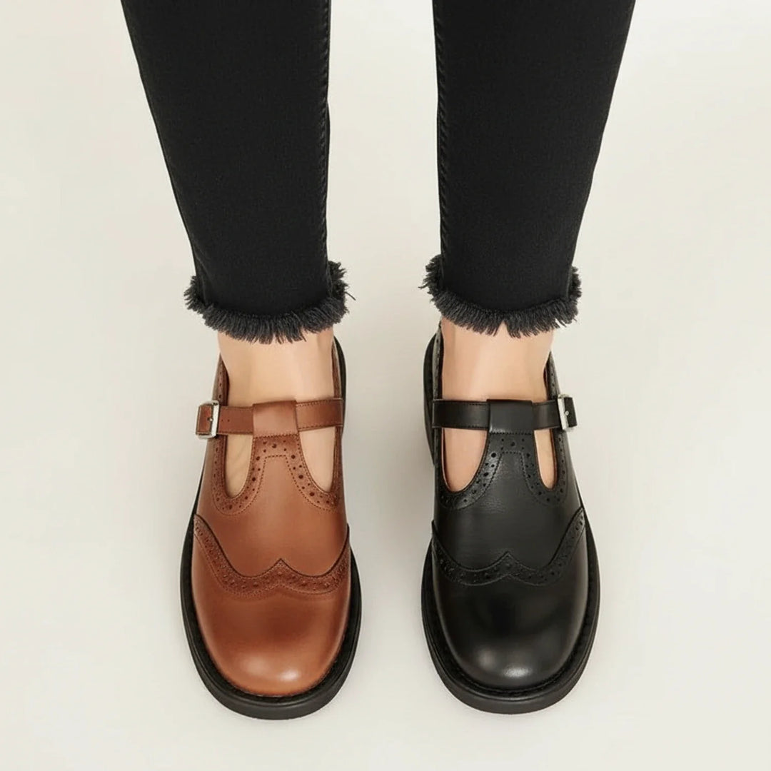 Elegant women's Mary Jane T-strap platform heels. Classic design with buckle, perfect for a vintage-inspired look.
