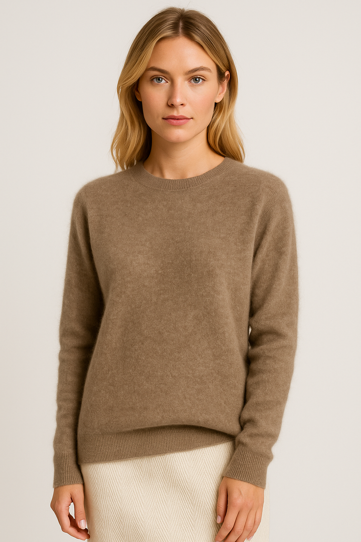 Women's fall fashion crew neck sweater. Comfortable long sleeve top for versatile everyday elegance.
