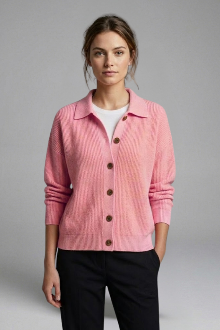 Stylish women's long-sleeve collared cardigan, featuring a button front. Ideal knitwear for autumn layering.