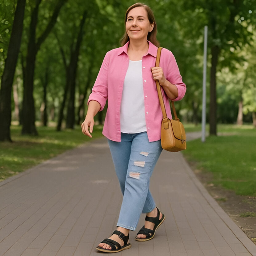 Essential summer women's sandals with adjustable straps & arch support for comfort.