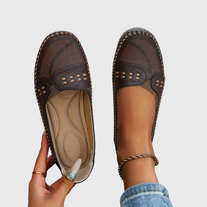 Orthopedic women's shoes offering superior arch support & comfort for all everyday activities.