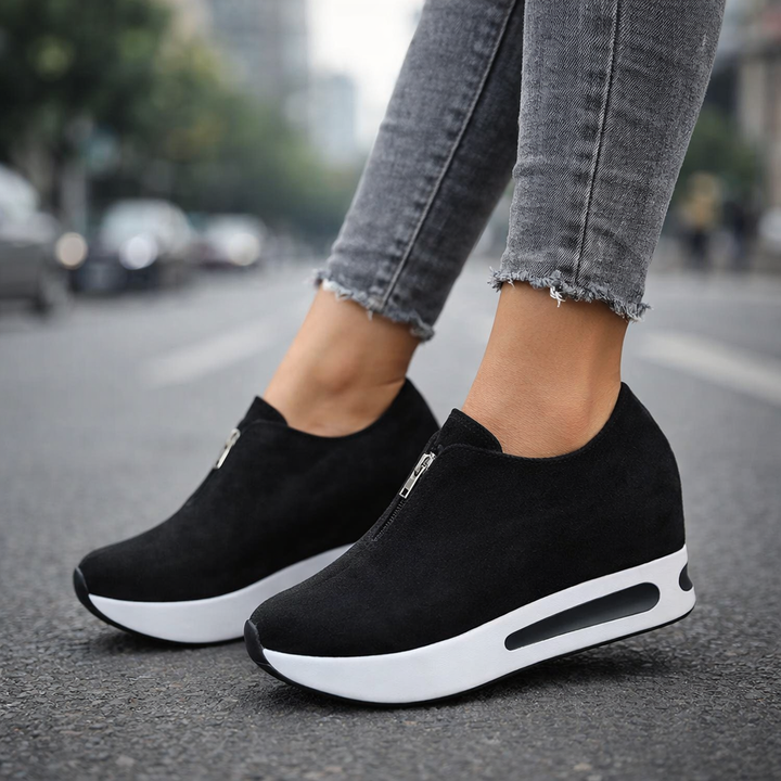 Fashionable women's orthopedic platform shoes with convenient front zip closure