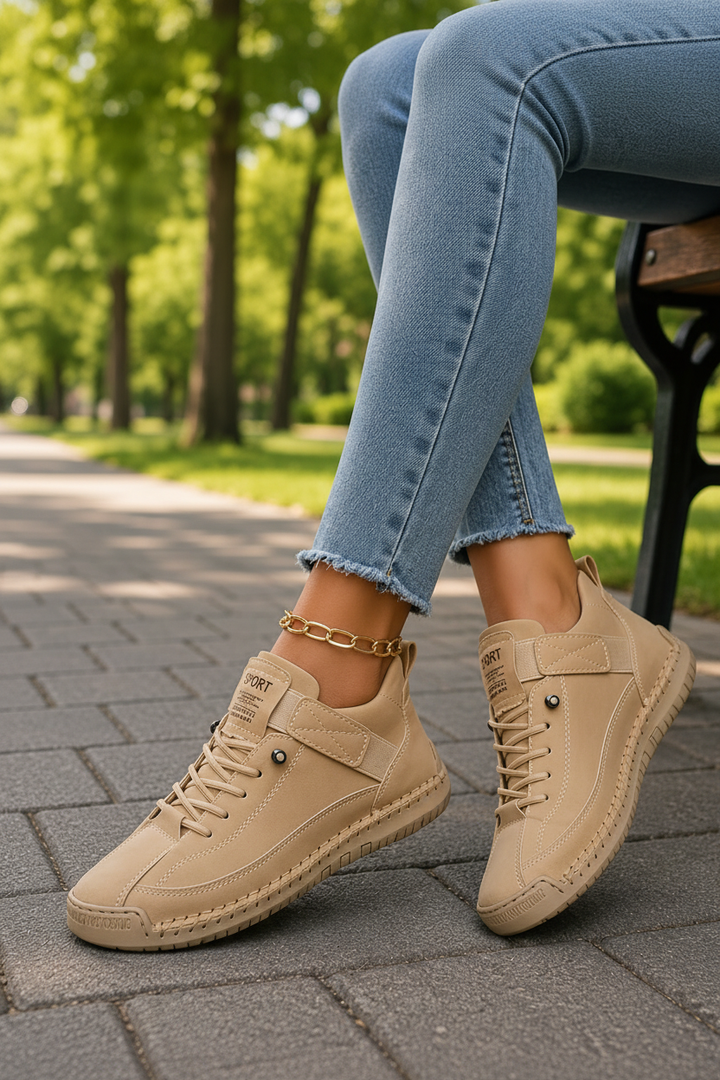 Breathable women's everyday sneakers, perfect for comfortable casual footwear.