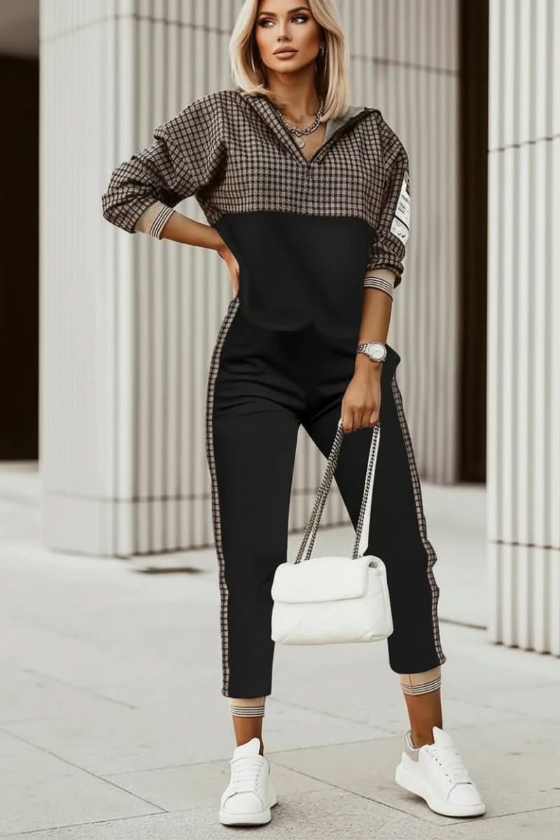 Versatile women's everyday wear tracksuit, comfortable for casual outings & home loungewear.
