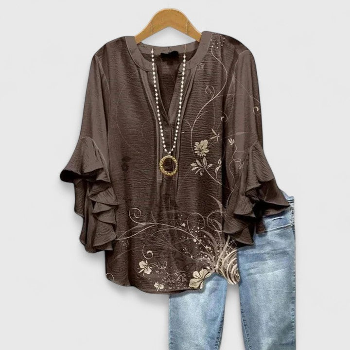 Effortless women's summer top, floral print blouse with soft ruffle sleeves for daily wear.