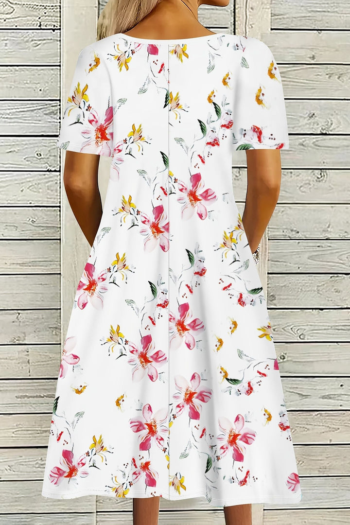 Flattering women's long-sleeve midi dress with adjustable belt, ideal for comfortable casual or elegant fall looks.