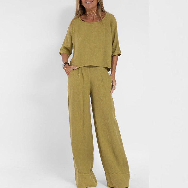 Close-up of the soft fabric on a women's casual loose fit matching set, emphasizing comfort