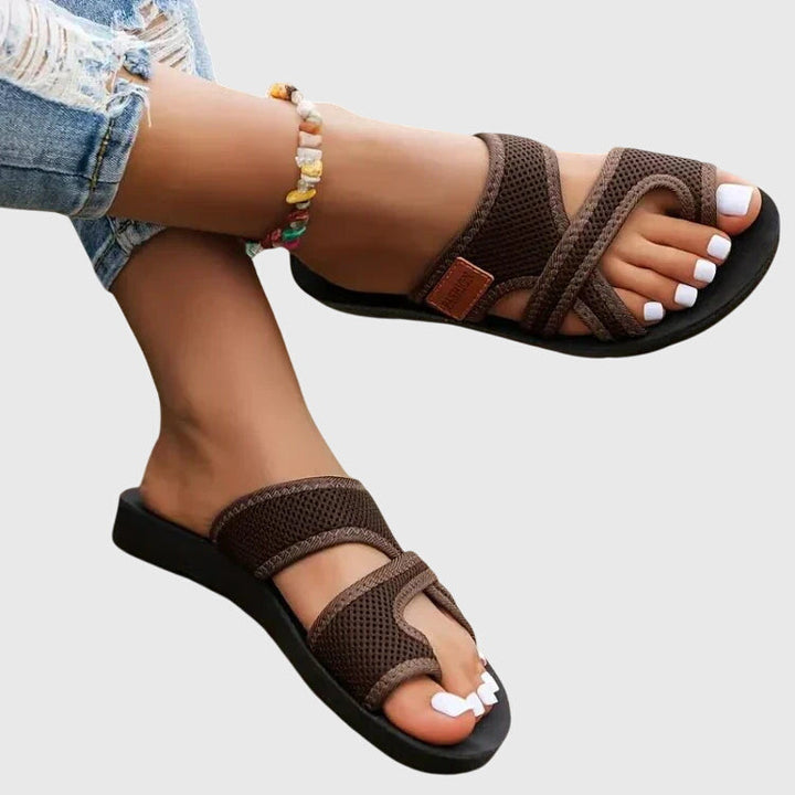 Comfortable open-toe mesh platform sandals for women, great for casual outings & summer fashion.