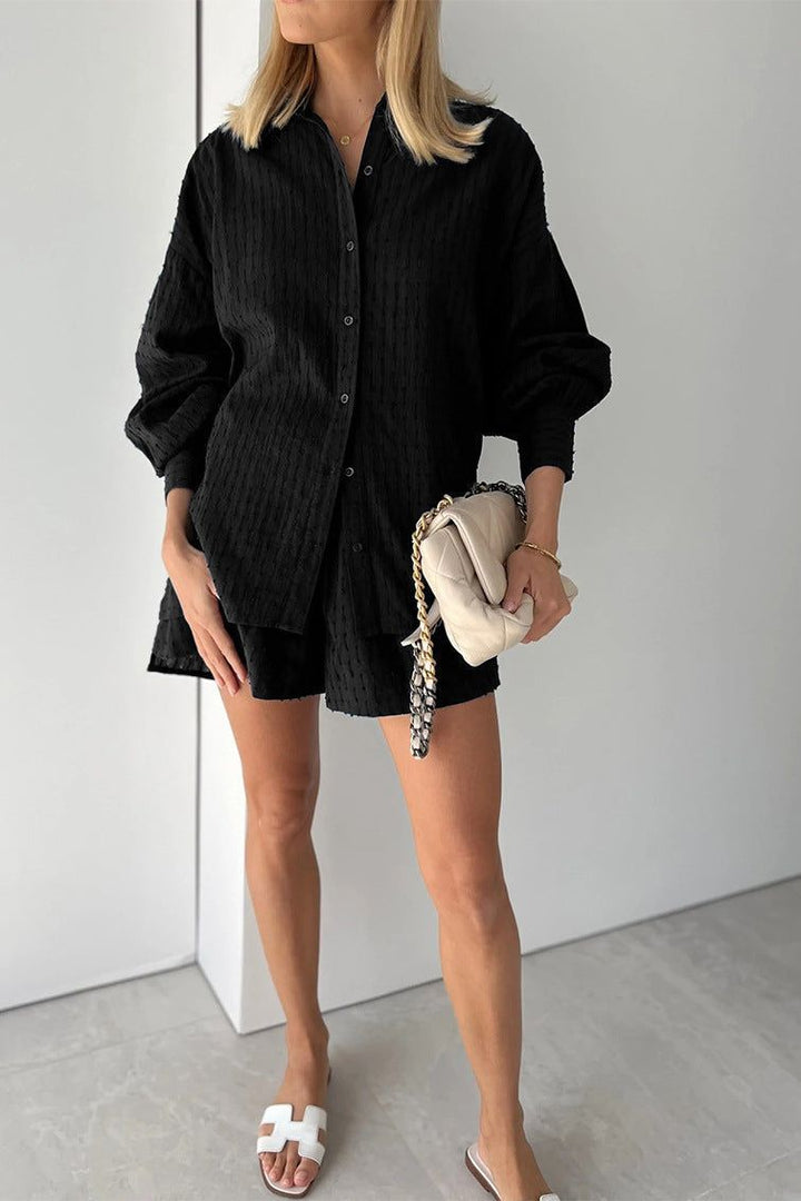Soft women's spring & summer shirt & shorts set, perfect for casual comfort & daywear.