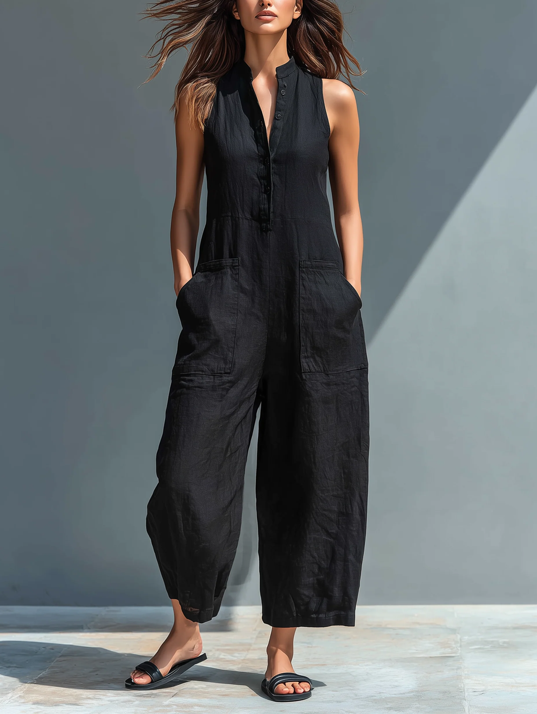 Women's comfortable sleeveless loose-fit jumpsuit, perfect for spring/summer casual wear & travel. Chic one-piece.