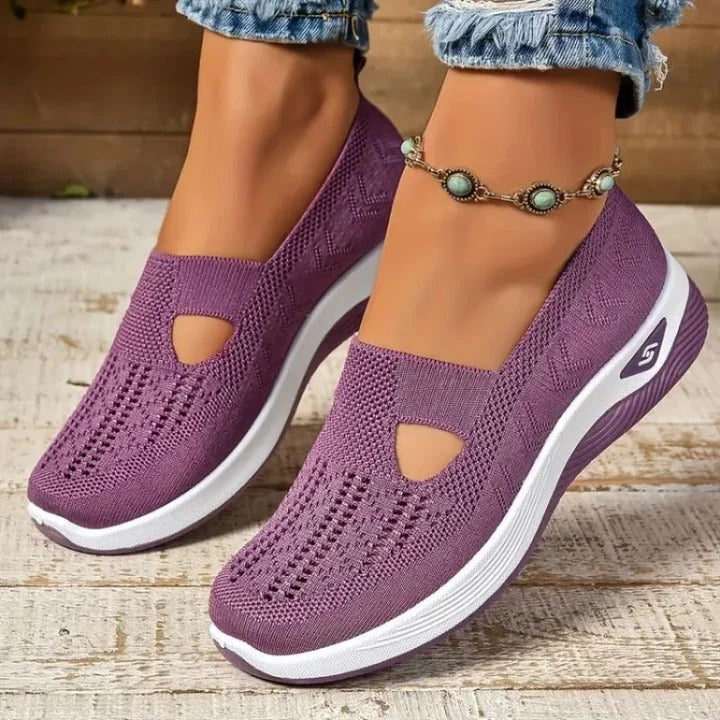 Easy-wear women's casual footwear: stylish and comfortable slip-on walking shoes.