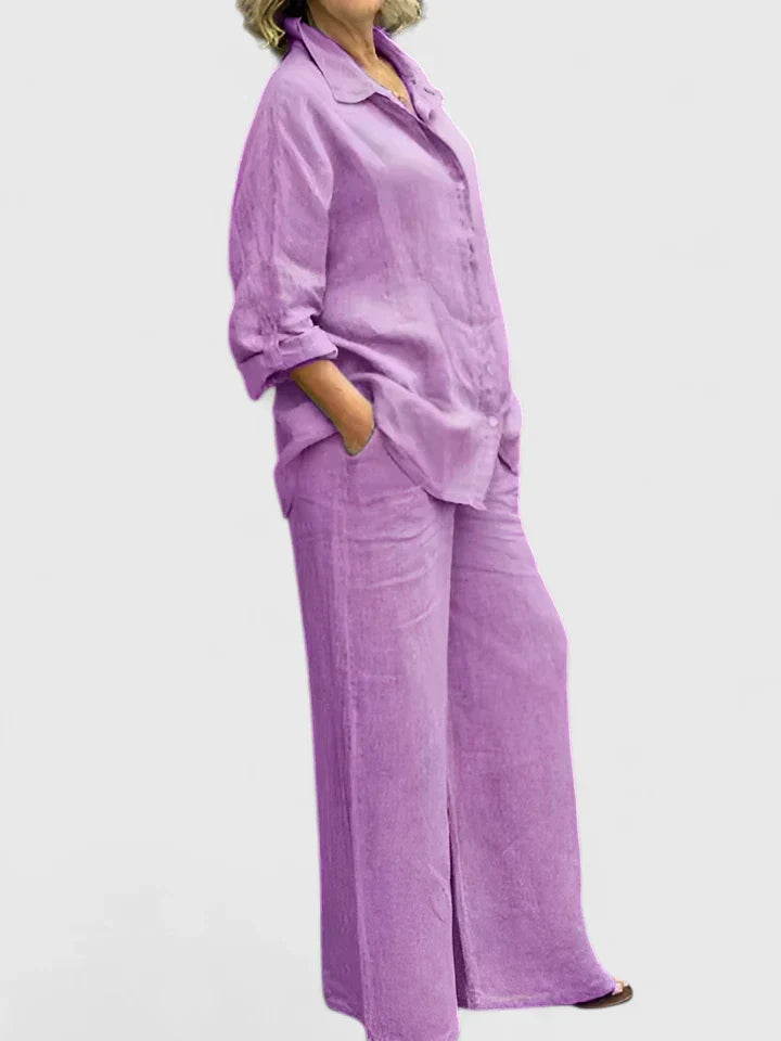 Women's comfortable two-piece set for everyday style. Relaxed fit solid color loungewear.
