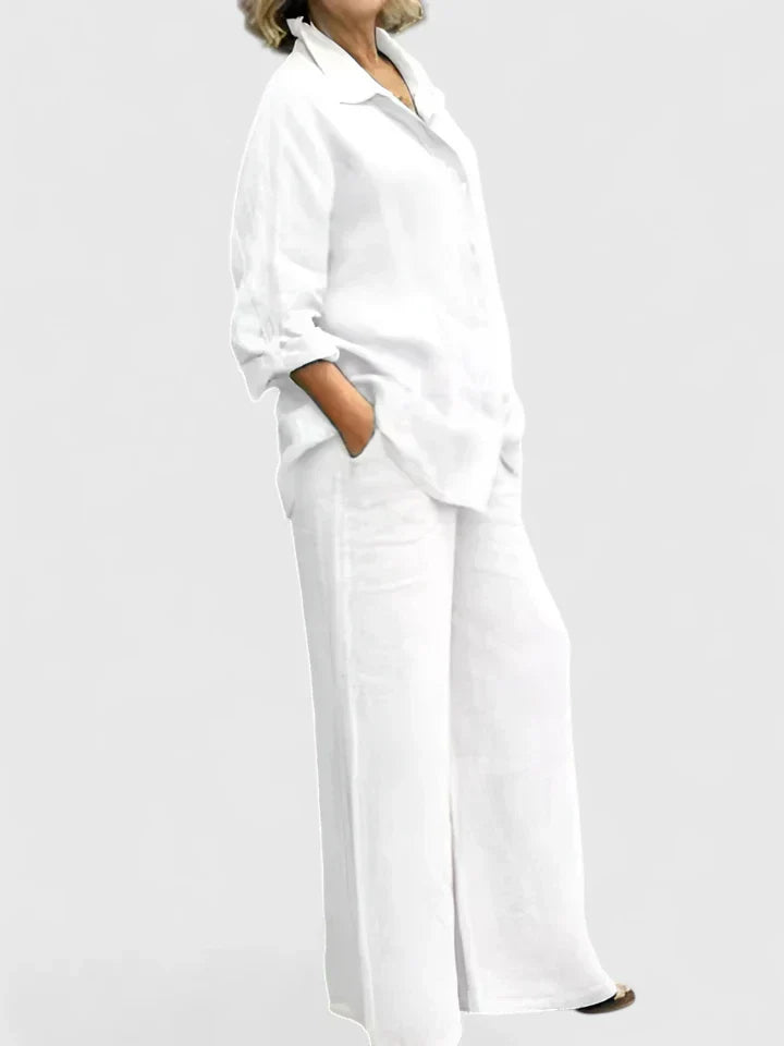 Matching solid color women's two-piece set, offering comfort and relaxed everyday style.
