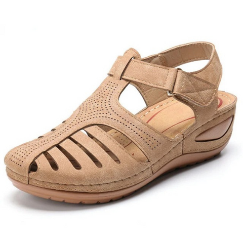 Stylish women's summer footwear: comfortable cutout walking sandals with an open toe design