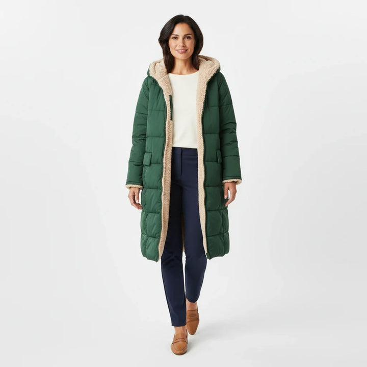 Oversized women's puffer coat, a cozy hooded winter jacket for ultimate fall winter comfort.