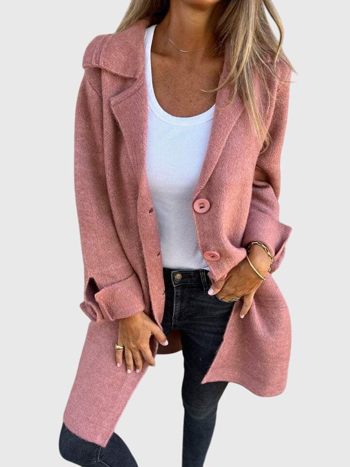 Light & stylish longline blazer, ideal spring outerwear for women, perfect for transitional weather.