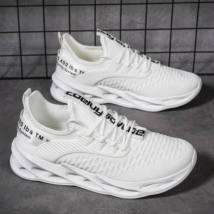 Featherlight women's walking sneakers, breathable upper ensures cool and comfy feet all day.