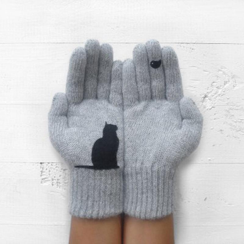 Comfortable and warm women's cotton gloves with cute cat faces for winter.