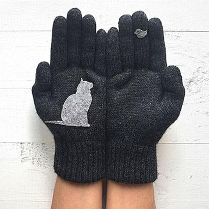Soft cotton winter gloves for women, adorned with a fun feline print, excellent winter wear.