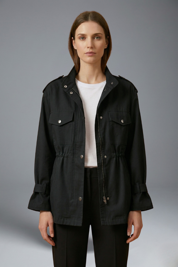 Women's fashion utility jacket, double-breasted closure, and stylish belt for a modern, tailored look.