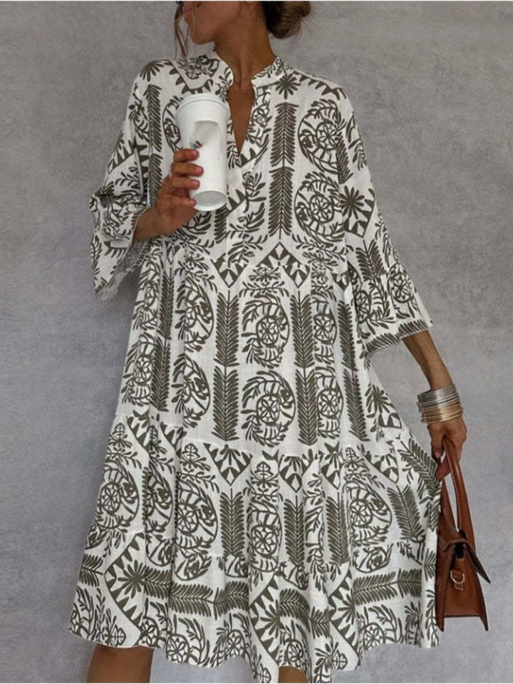 Women's summer fashion floral tiered midi dress, a comfortable and stylish boho tunic for casual outings.