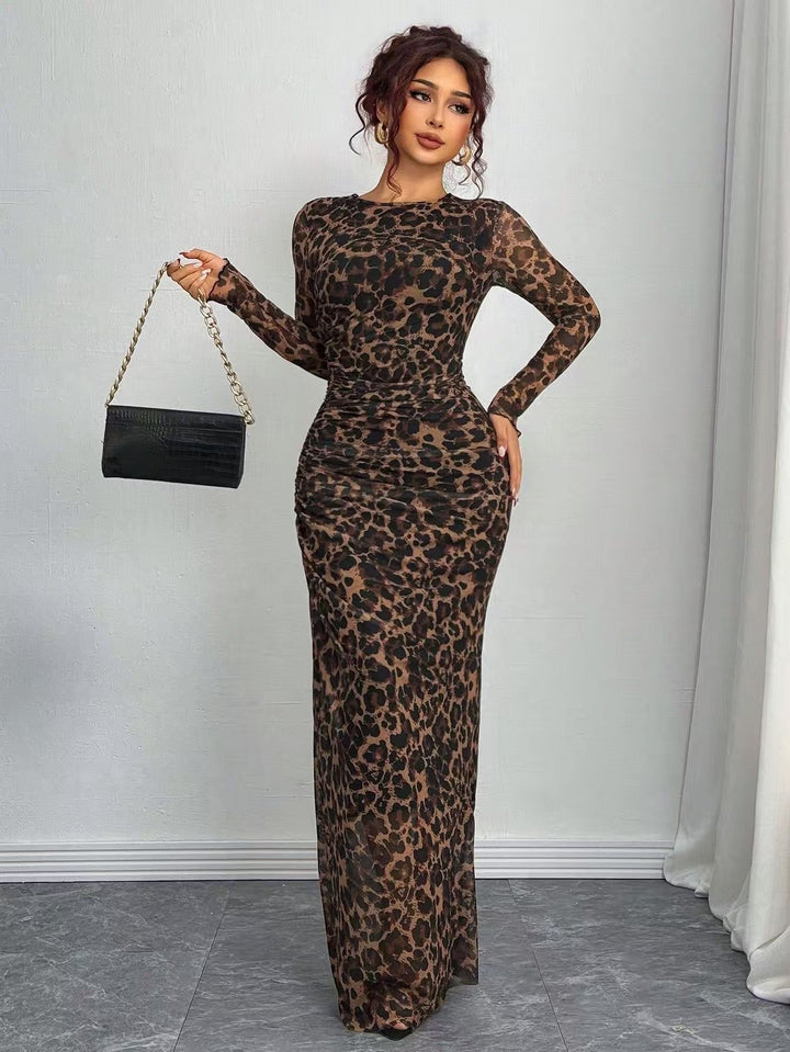 Women's elegant long sleeve bodycon maxi dress, providing a comfortable and flattering fit.