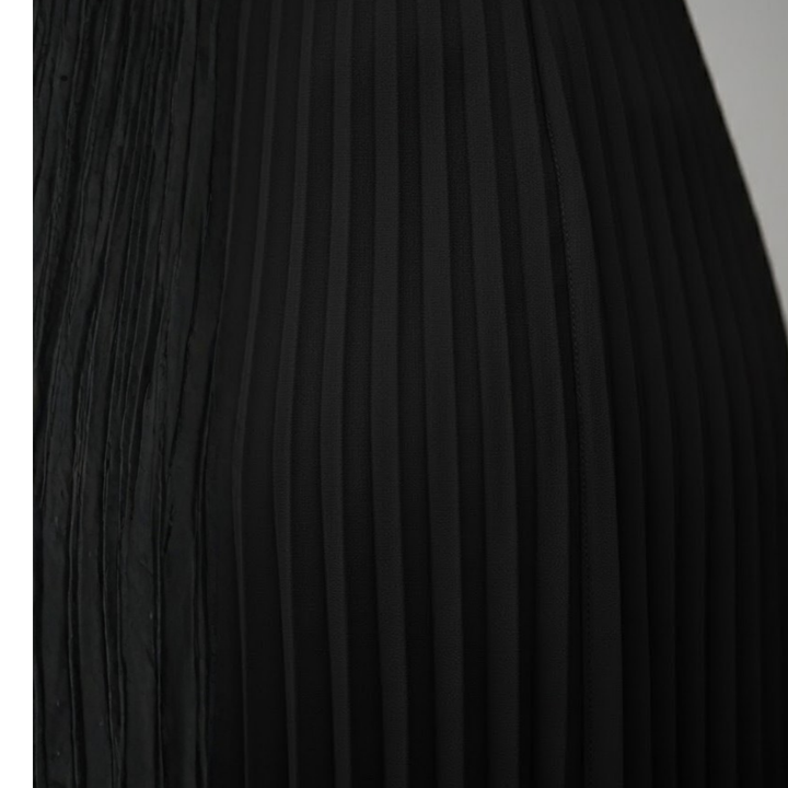 Formal women's elegant pleated maxi dress, boat neck & sleeveless, ideal for special occasion evenings.