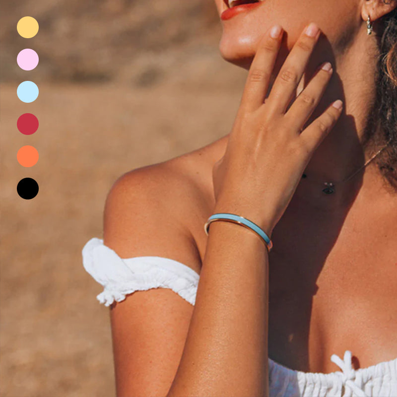 Women's engraved stainless steel bangle, 'Friends Forever' inscription, perfect friendship gift