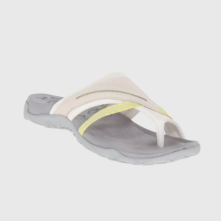 Women's comfort sandals with adjustable straps, ergonomic arch support, ideal for walking & summer.