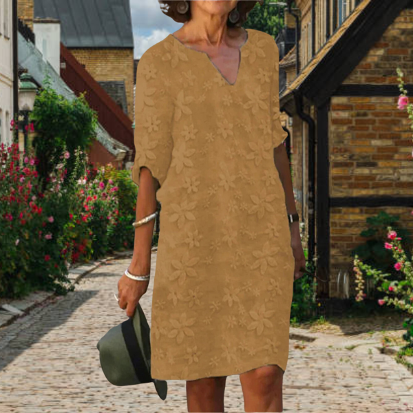 Versatile women's floral V-neck midi dress with pockets. An elegant & comfortable summer party dress.