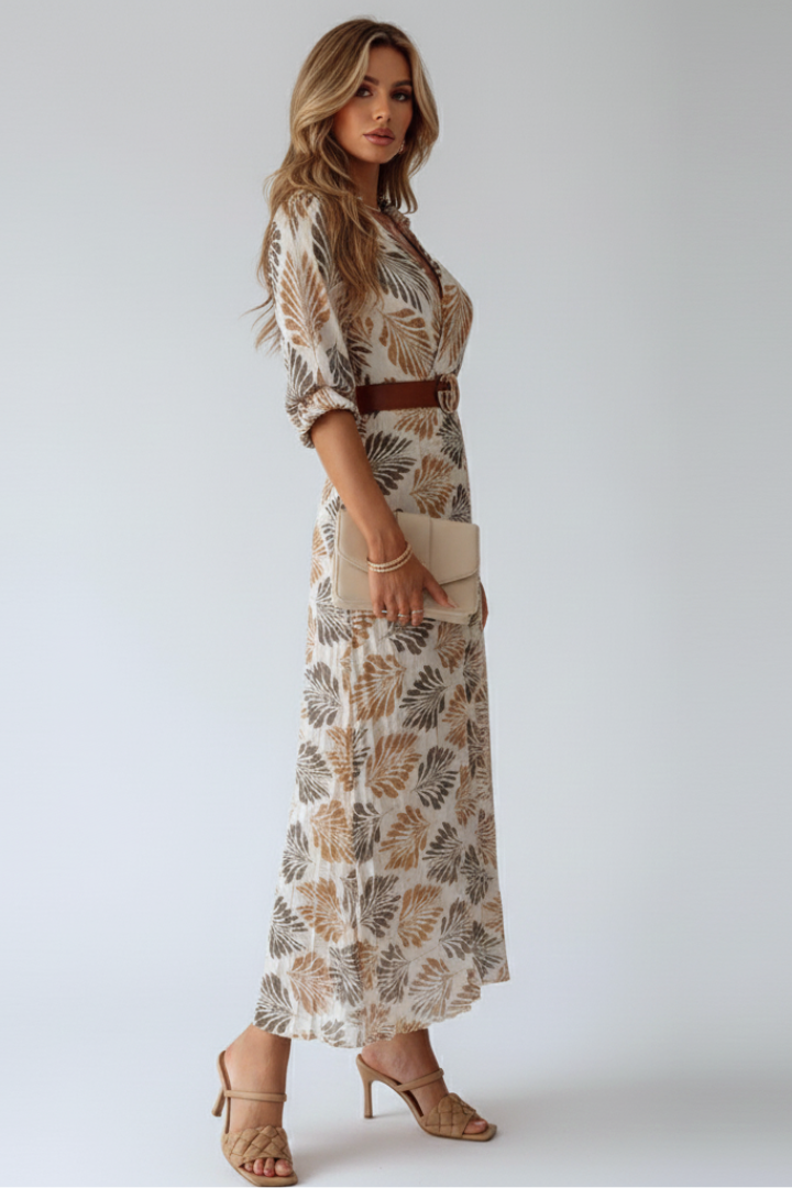 Casual women's patterned maxi dress with elbow sleeves, a comfortable long summer dress for effortless style.
