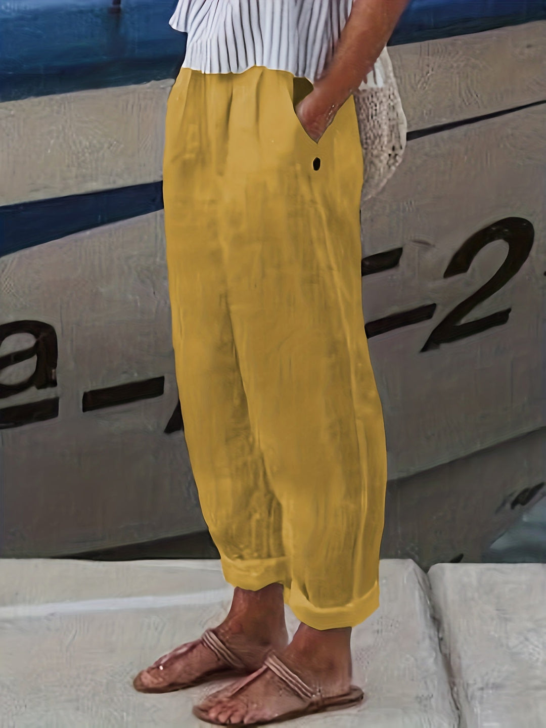 Breathable women's high waist relaxed summer pants, perfect for everyday casual wear.