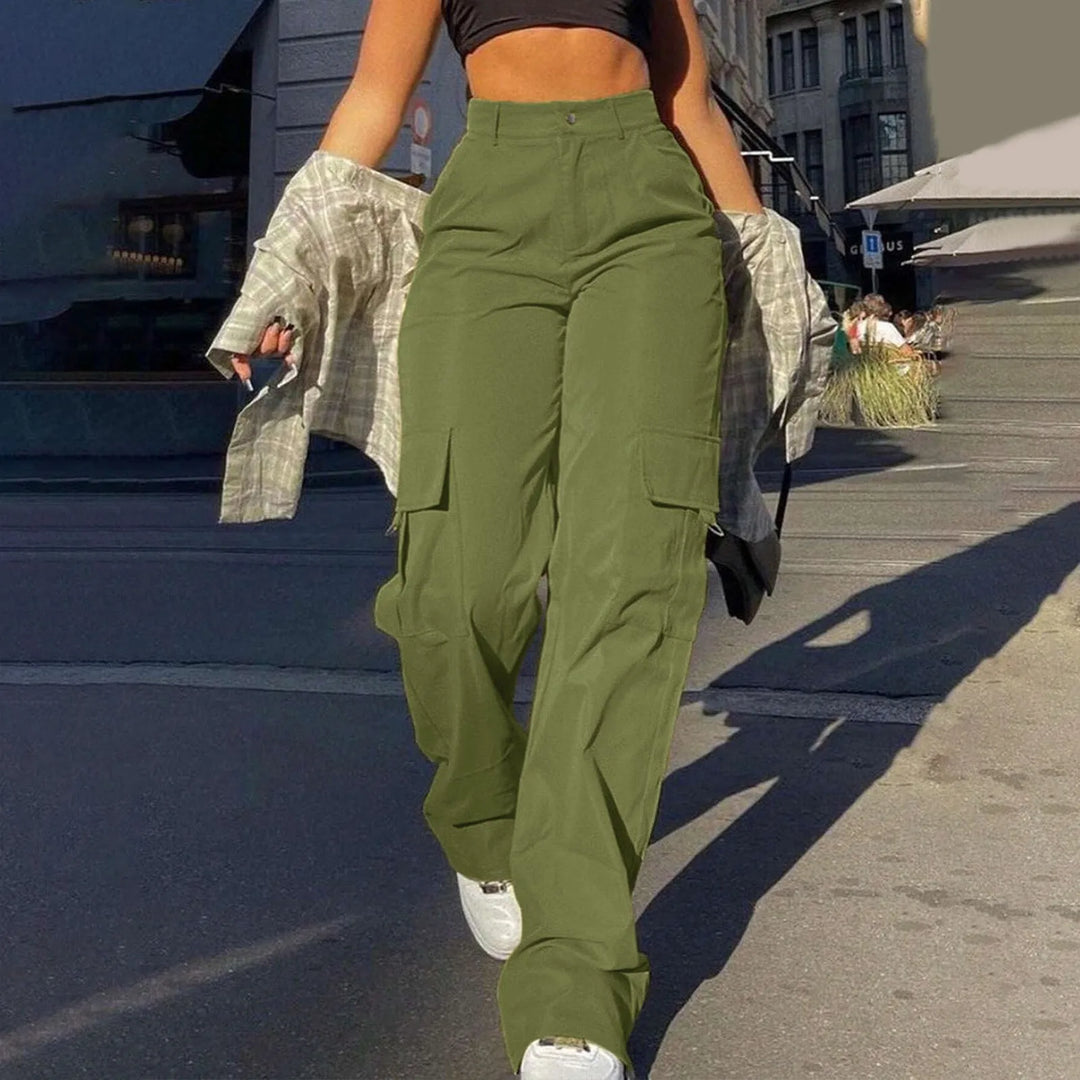 Trendy women's high-waisted wide leg pants, a comfortable cargo style for everyday fashion.