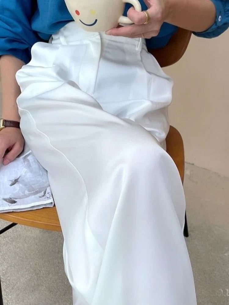 Full-length women's high waist wide leg pants, loose fit, comfortable & stylish casual wear.