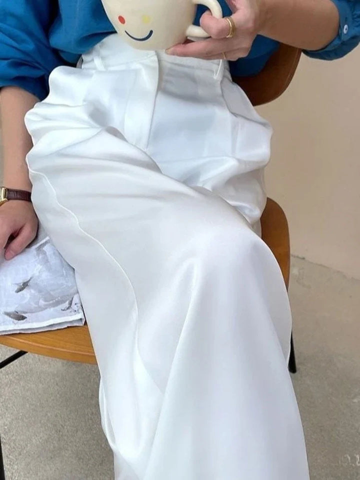 Full-length women's high waist wide leg pants, loose fit, comfortable & stylish casual wear.