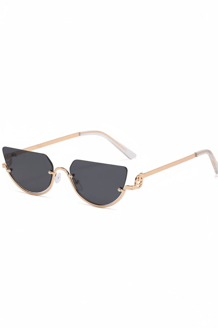 Lightweight women's cat eye sunglasses offering complete UV protection, comfortable and chic fashion eyewear.