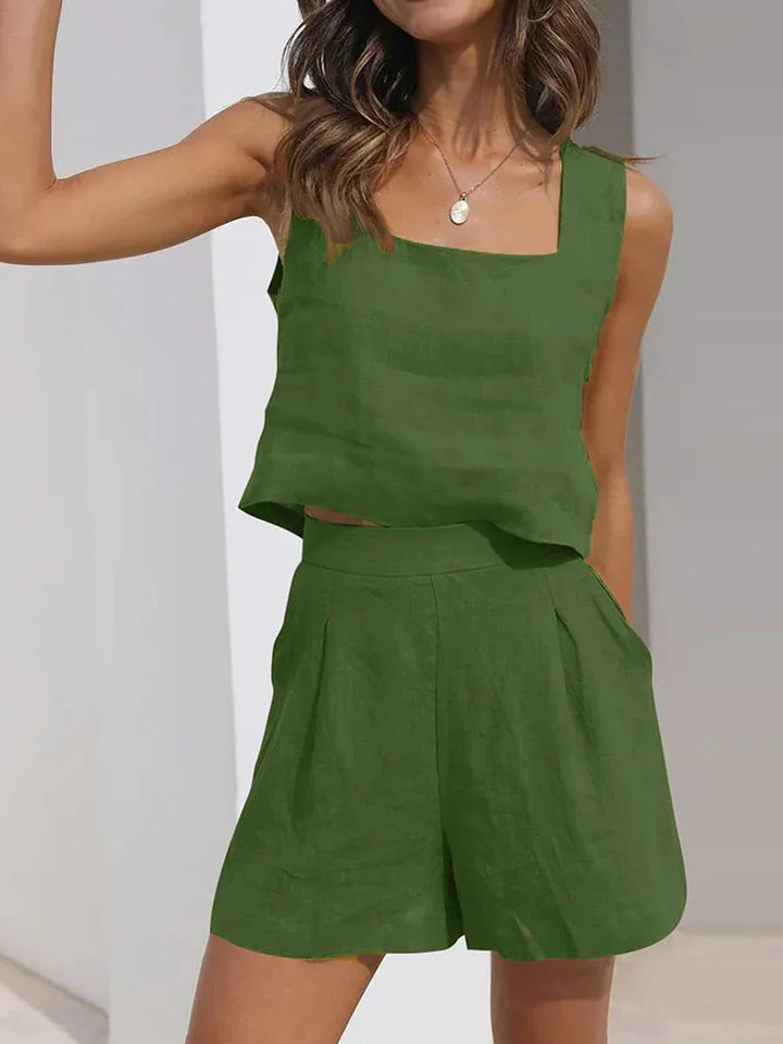 Comfy lightweight women's sleeveless crop top & shorts matching set, ideal for summer outfits.