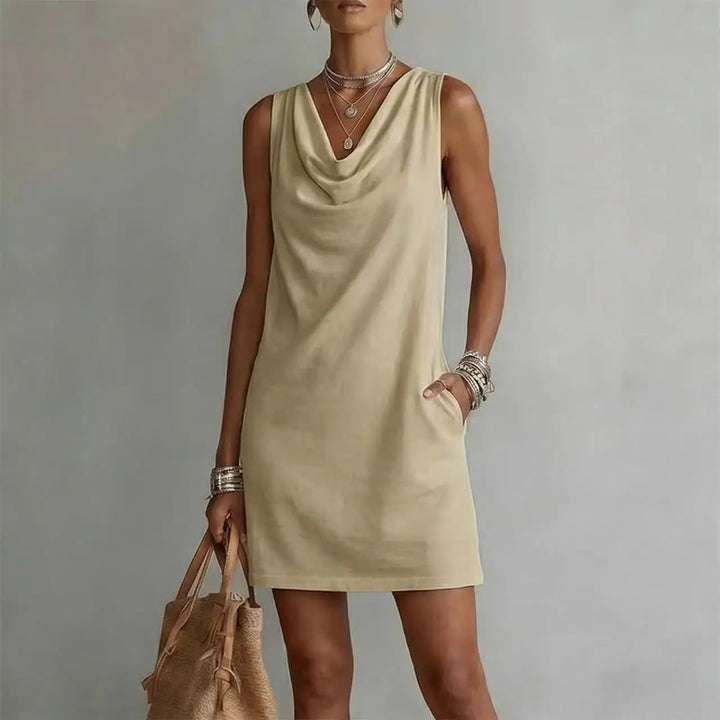 Effortless women's casual mini dress, sleeveless design and pockets make it a must-have for summer fashion.