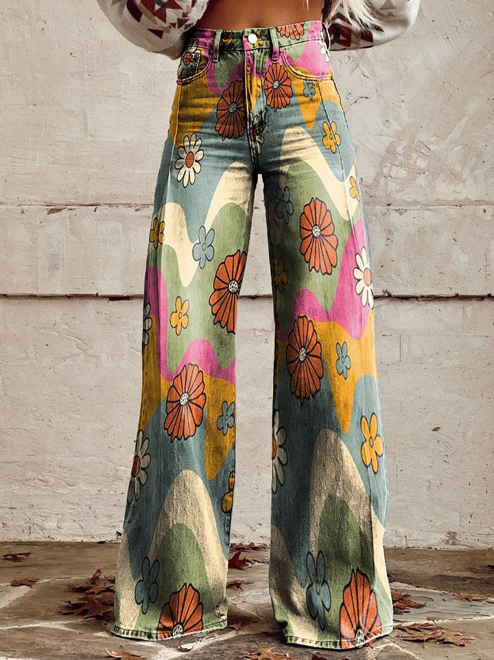 Stylish women's apparel: long fit baggy jeans for a relaxed look and trendy summer style.