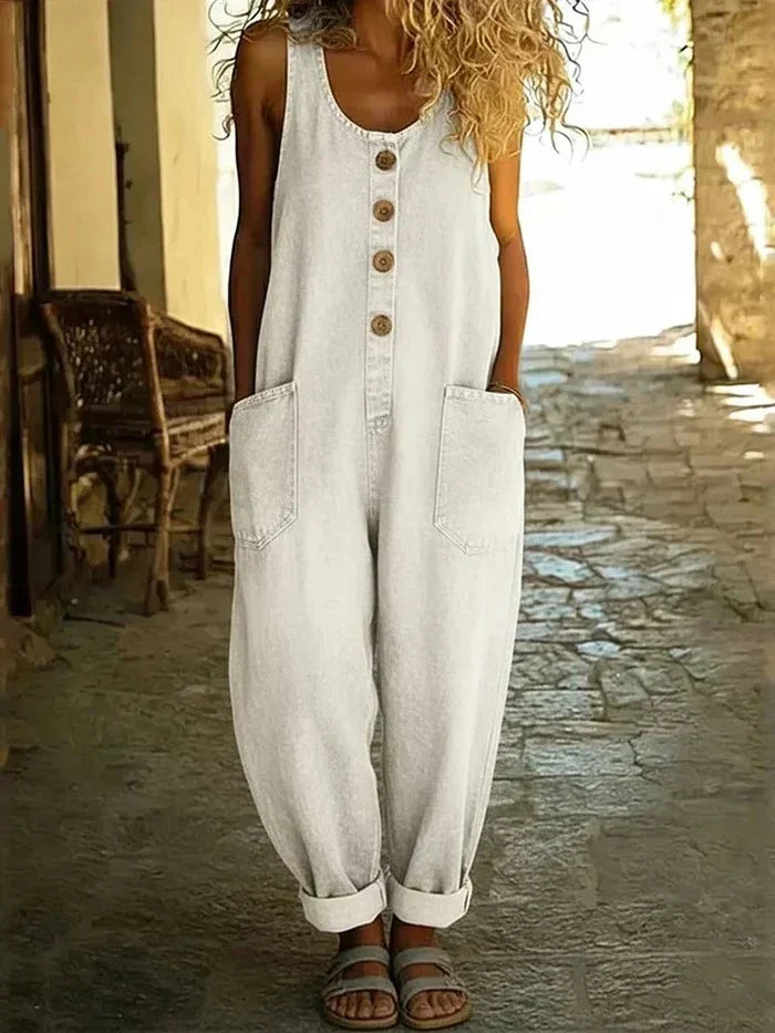 Chic women's loose fit sleeveless overalls jumpsuit for comfortable spring fashion & everyday casual wear.