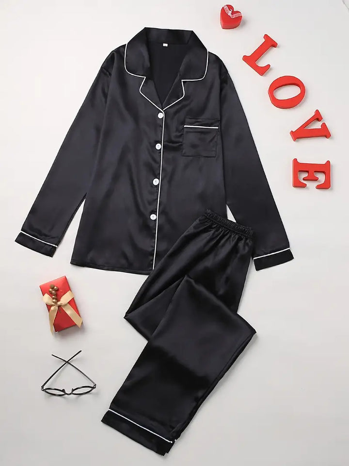 Comfortable women's satin loungewear set, designed for relaxing at home with a luxurious feel.