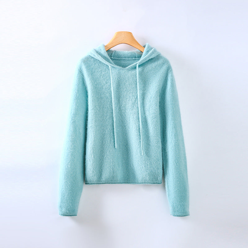 Stylish women's comfort pullover hoodie. Ultra-soft fabric for casual chic and everyday luxury wear.