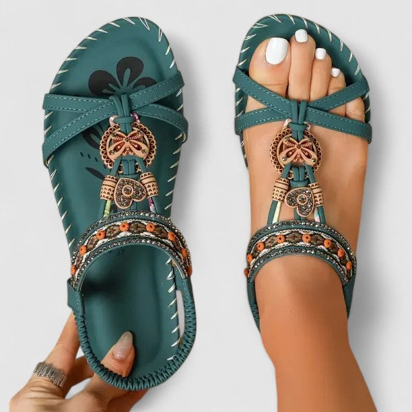 Comfortable women's walking sandals, Maryna style, with essential arch support.