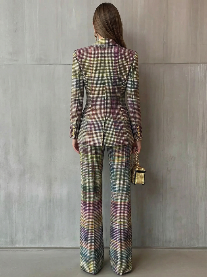 Vibrant multicolour plaid women's two-piece suit. Chic double-breasted blazer & wide-leg trousers for business or casual.