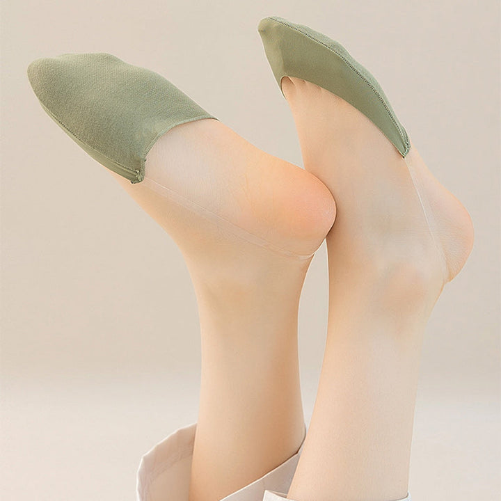 Breathable women's toe topper socks, perfect for staying cool in warm weather