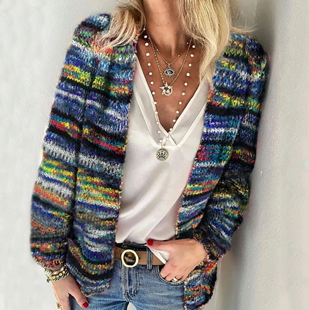 Comfortable women's versatile open front long sleeve cardigan, ideal for effortless casual wear.