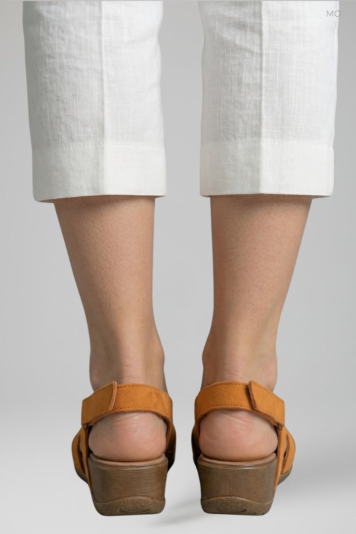 Close-up of women's orthopaedic comfort sandals, featuring adjustable straps and a cushioned footbed.