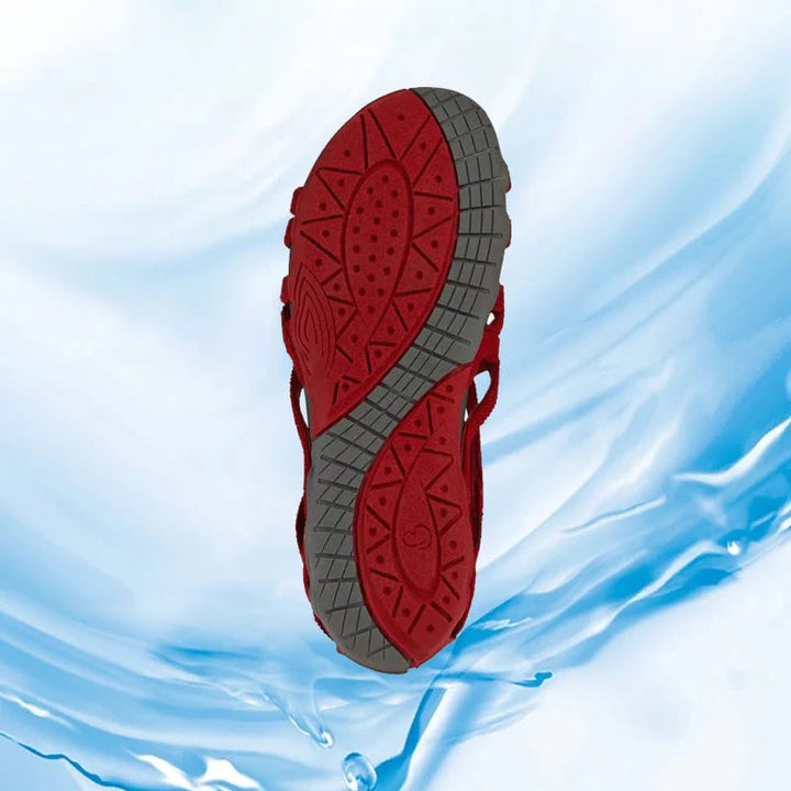 Comfortable women's walking sandals, adjustable for a perfect fit and foot comfort.