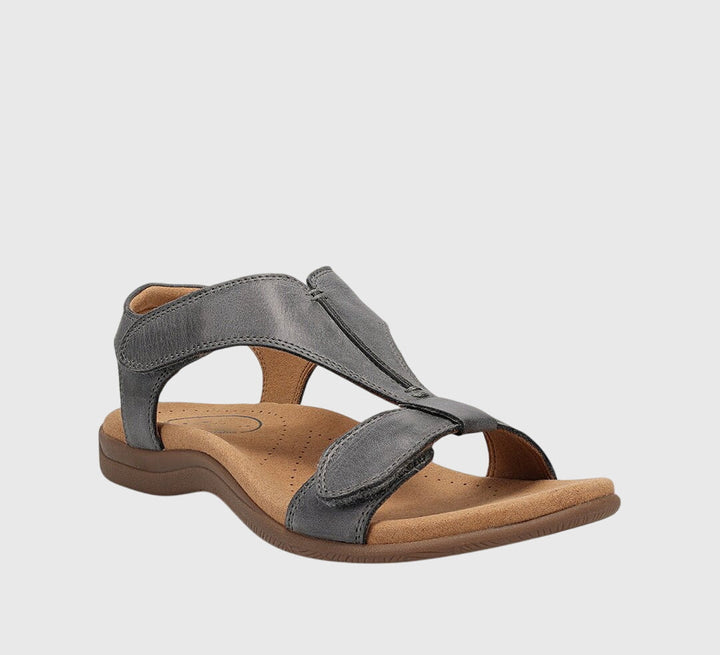 Elegant women's comfort sandals, perfect for summer with adjustable fit.
